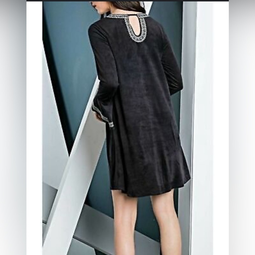 THML Long Sleeve Embroidered faux suede Dress sz Medium boho A00130 - Picture 13 of 13